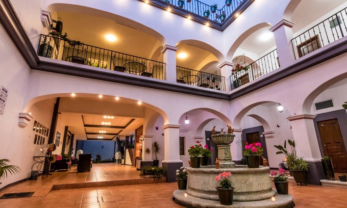 Calzada Madero Hotel | Hotel del Marquesado