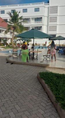 Diani Beach Apartment | Hotel deluxe room-with breakfast