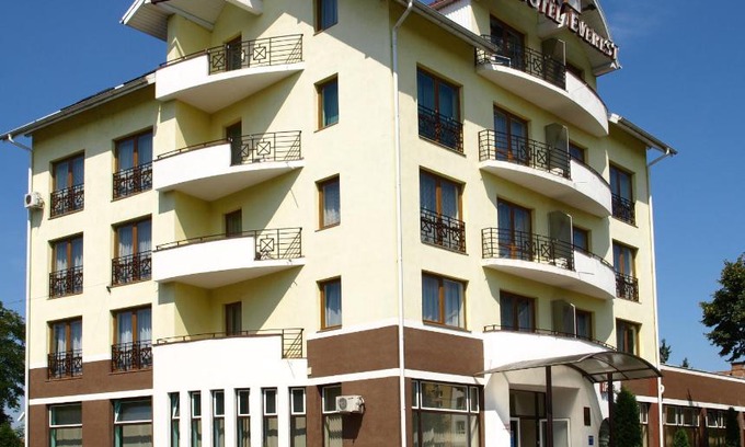 Tirgu Mures Hotel | Hotel Everest
