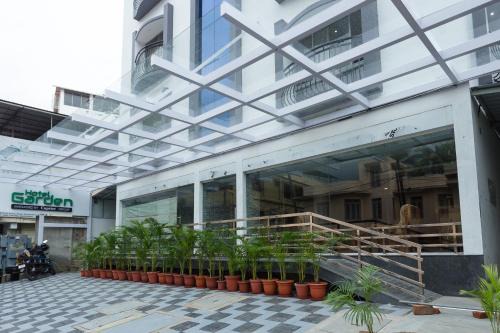 Kochi Hotel | Hotel Garden Inn