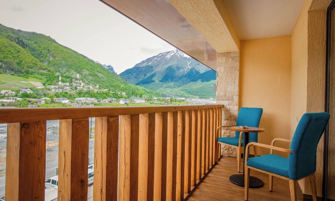 Bagvdanari Hotel | Hotel Gistola in Mestia