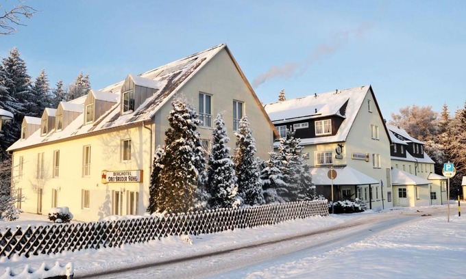 Marienberg Hotel | Hotel ∙ Hotel Drei Brüder Höhe Marienberg Single room, shower/wc, AI light