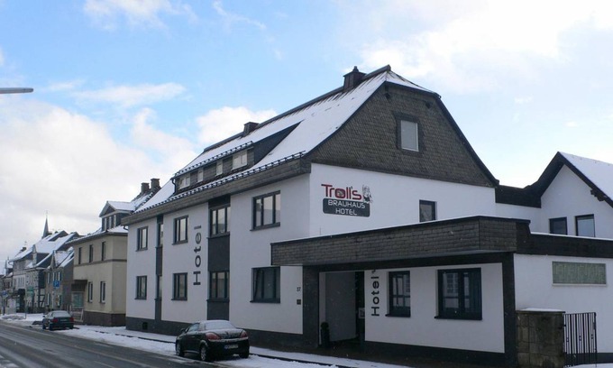 Ortsmitte Hotel | Hotel ∙ Hotel Troll's Brauhaus Double room, shower/wc, BB
