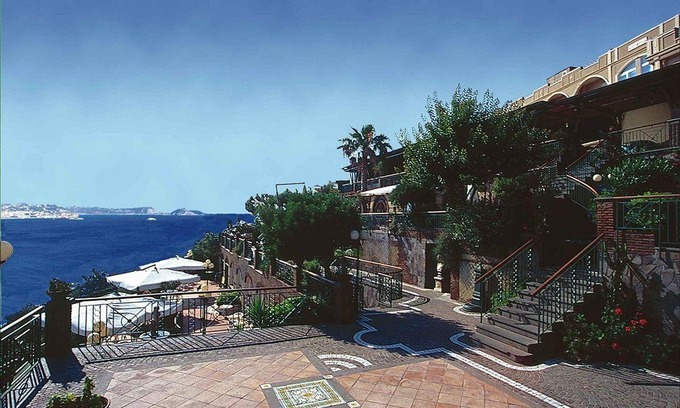 Baia Hotel | Hotel Il Gabbiano
