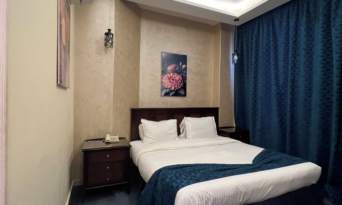 Al Haram Hotel | hotel in Wonderful Gizawith Infront of the center of pyramids and sphinx