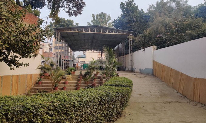Jaunpur Hotel | Hotel Krishan Kanhiya
