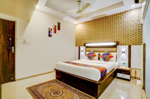 Mira Road East Hotel | Hotel Kwality Inn by Naivedhya Veg Treat