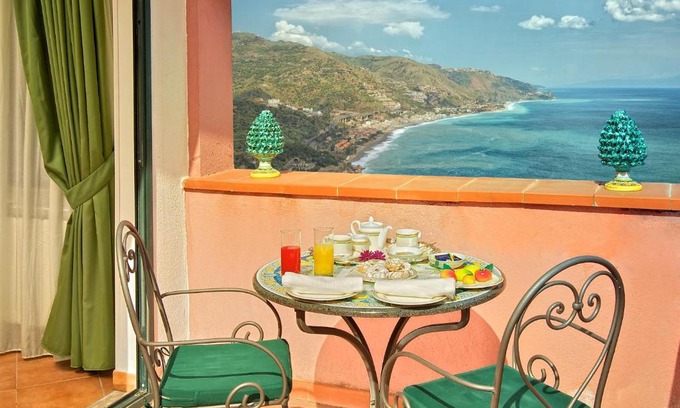 Taormina Hotel | Hotel "La Pensione Svizzera"