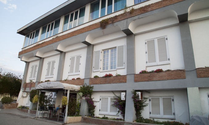 Licola Hotel | Hotel La Tripergola