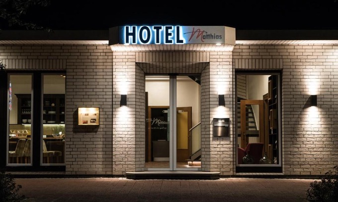 Gnarrenburg Hotel | Hotel Matthias