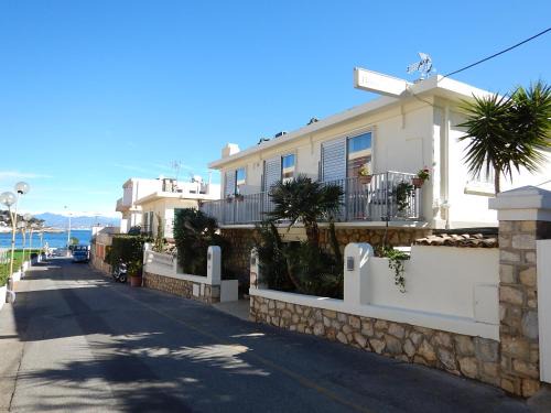 Cap-d'Antibes Hotel | Hotel Miramar- Cap d'Antibes - La Garoupe plage