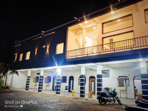 Chanderi Hotel | Hotel Modi Palace, Chanderi MP