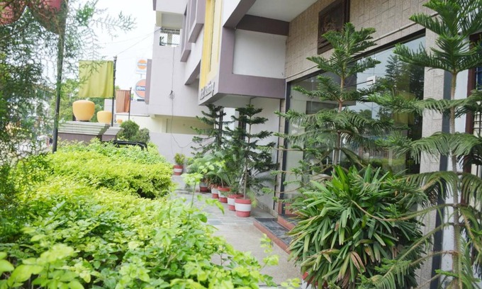 Ghazipur Hotel | Hotel Nand Residency