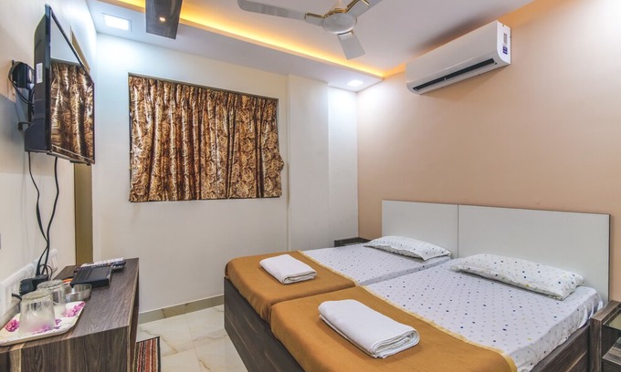 Malad West Hotel | Hotel Nest Inn, Malad