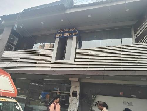 Santacruz Hotel | Hotel O Golden Arch