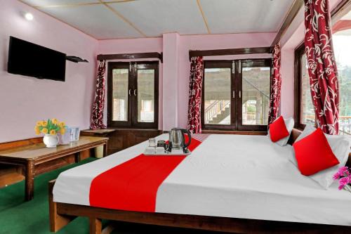 Old Manali Hotel | Hotel O Hema Holiday Home