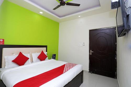 Meerut Hotel | Hotel O Raj Palace