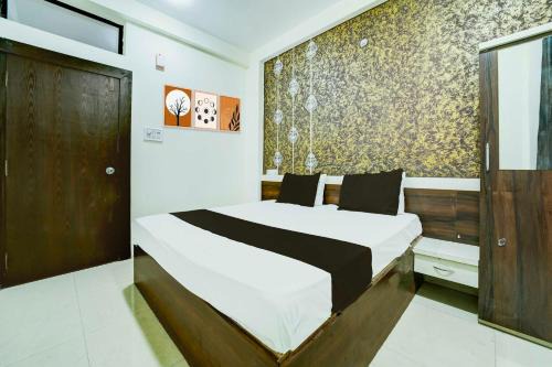 Rau Hotel | Hotel O Rajendra Nagar Bus Terminal