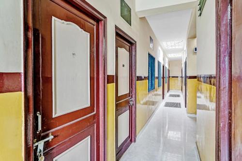 Udaipur District Hotel | Hotel O Shree Nath Kathiyawadi Restaurant Hiran Magri