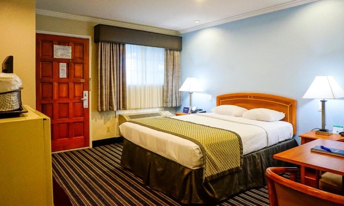 Palo Alto Hotel | Hotel Parmani Near Stanford University