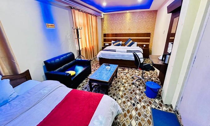 Taplejung Hotel | Hotel Pathibhara