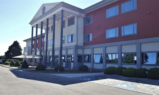 Mira Hotel | Hotel Poppi