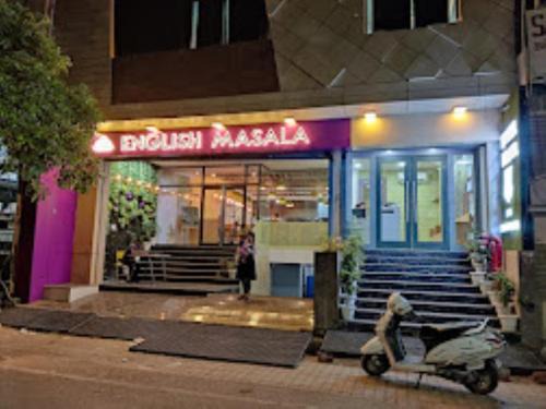 Varanasi Hotel | Hotel Prago , Varanasi
