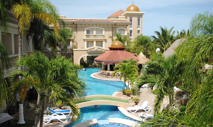 La Ceiba Hotel | Hotel Quinta Real