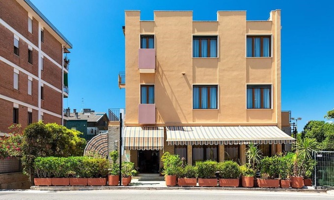 Santa Maria in Stelle Hotel | Hotel Rivamare