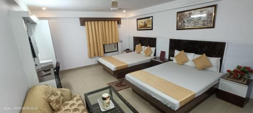 Paharganj Hotel | Hotel Su Shree Continental Dx Near New Delhi Railway Station