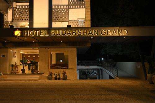 Hyderabad Hotel | HOTEL SUDARSHAN GRAND