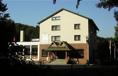 Heiligenhaus Hotel | Hotel Talburg