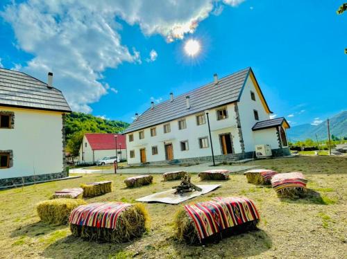 Shkoder County Hotel | Hotel Vermoshi TDC