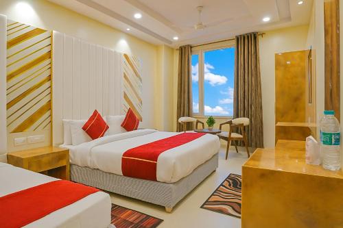 Paharganj Hotel | Hotel Worth Newly Bulit - New Delhi