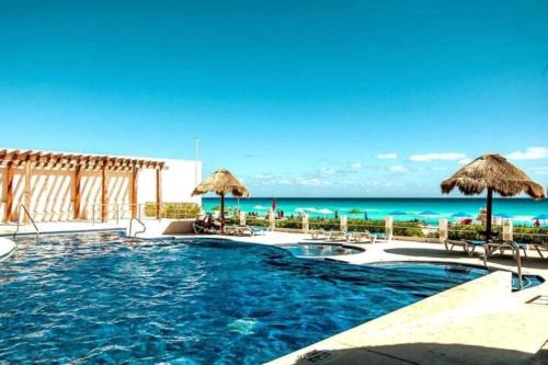 Zona Hotelera Apartment | HotelZone L17 Beach Access