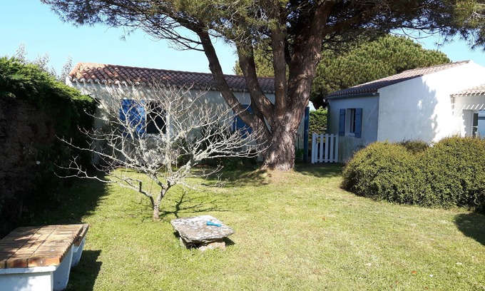 Ile d'Yeu House | House 100 m² with enclosed garden