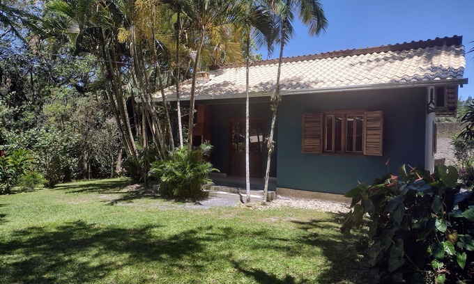 Porto Belo House | House 100 meters from the beach.