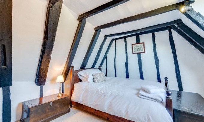 Rye House | House ∙ 2 bedrooms ∙ 3 guests