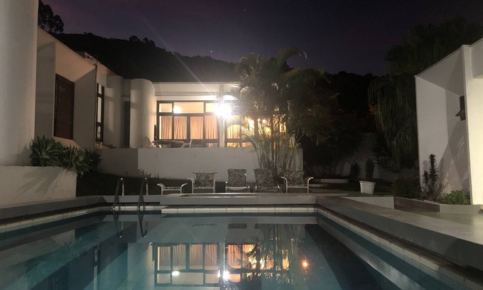 Cabecudas House | House 3 blocks from the sea