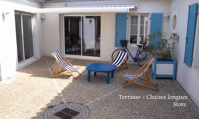 Le Bois-Plage-en-Re House | House 6 people in quiet street between beaches and village center