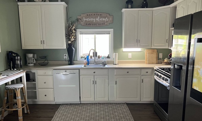 Oshkosh House | House across from Lake Winnebago boat launch