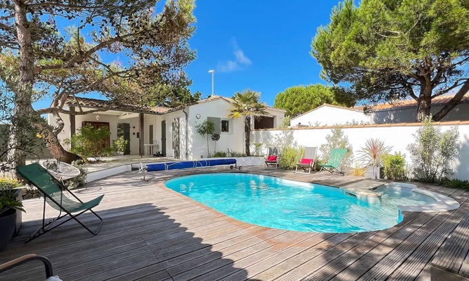 Le Bois-Plage-en-Re House | House and annex with pool near beach and dune