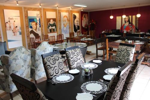 Vanderbijlpark House | House and Heart Guest House