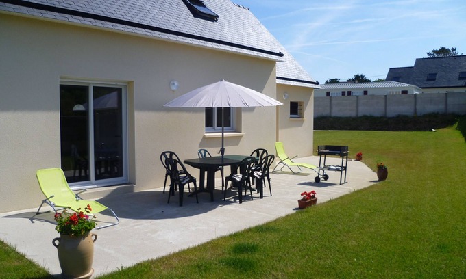 Camaret-sur-Mer House | House at Camaret-sur-mer, quiet on fenced 1km to port