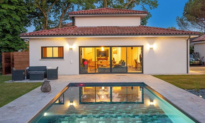 Pessac House | House between Bordeaux and the beach