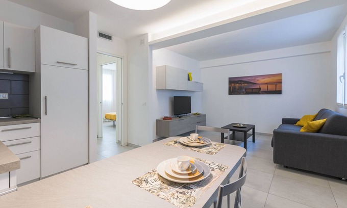 Alassio Apartment | House ESEDRA - " C " air conditioning, wifi, parking, tv led 40" - 100mt sea