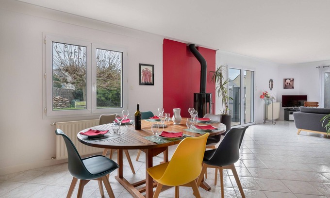 Le Pouliguen Ski Chalet | House for 7 - 750m from the marina