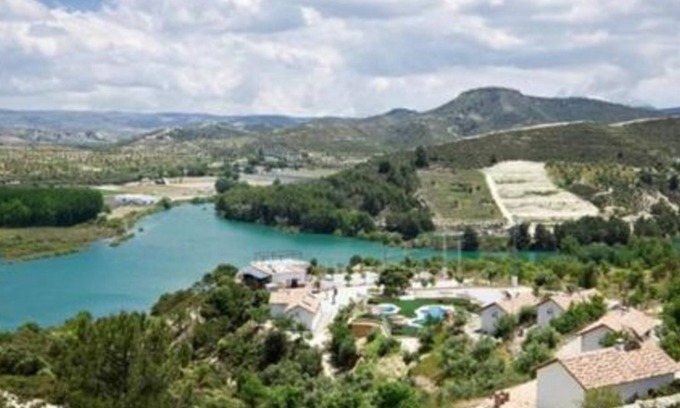 Arenas del Rey House | House for 8 people - Complejo Rural El Molinillo