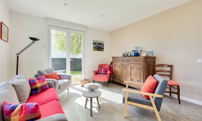Saint-Gildas-de-Rhuys Ski Chalet | House for 8 - Garden - Near by beaches