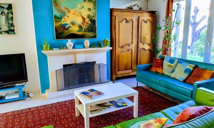 Bussy-Saint-Martin House | House with garden in front of a a park "10 mn from Disney/20 mn from Paris".